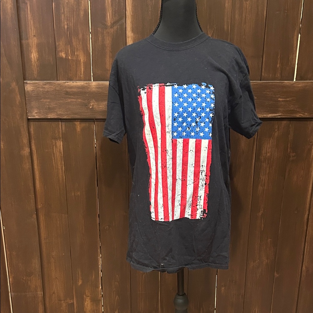 Gildan Black Heavy Cotton T-Shirt
